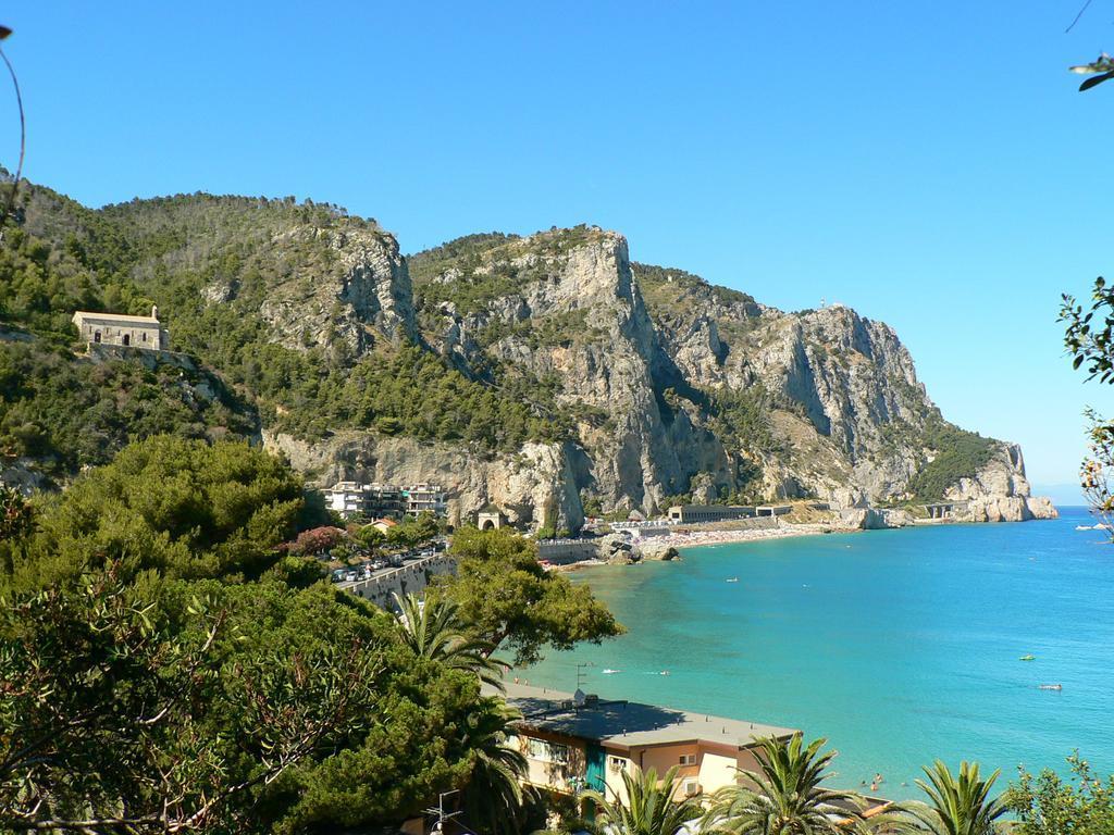 R&B Sterlizia Hotel Finale Ligure Buitenkant foto
